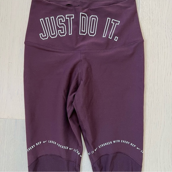 Nike Dri-Fit Just Do It Leggings w/ Mesh Leg - Picture 6 of 7